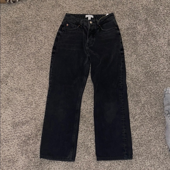 H&M Denim - H&M Black Straight Leg Jeans for Women